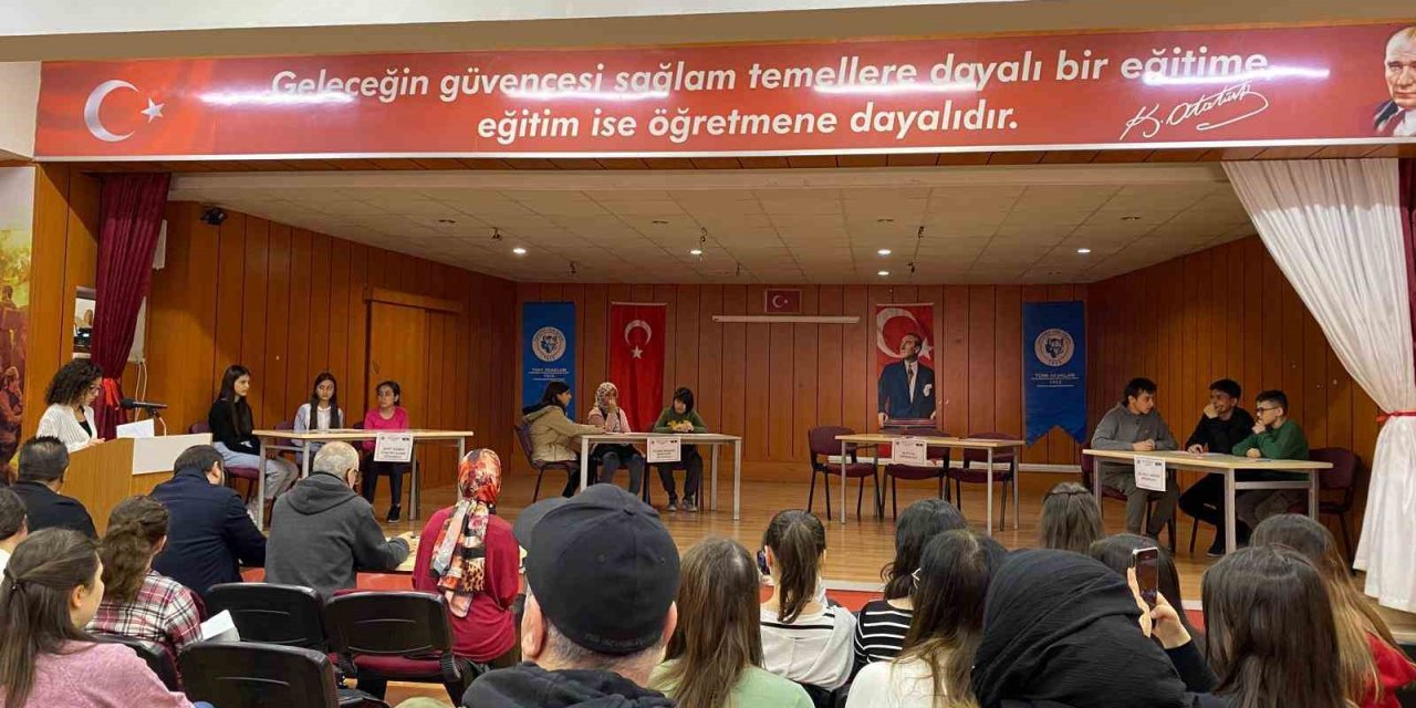 Ortaokullar Arası 17’nci Milli Kültür Bilgi Kültür Bilgi Yarışması Gerçekleştirildi