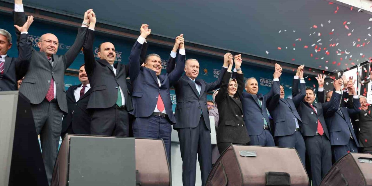 Cumhurbaşkanı Erdoğan: "eser Ve Hizmet Siyaseti Konusunda Hamdolsun Ülkede Elimize Su Dökecek Kimseyi Tanımıyoruz"