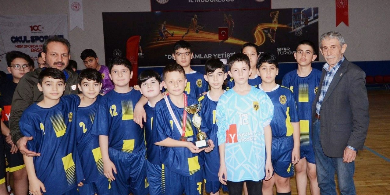 Kulüplü Küçük Erkekler Hentbol Kayseri Birinciliği Tamamlandı