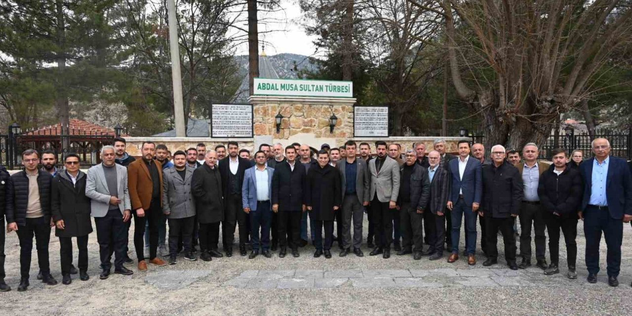 Korkuteli Ve Elmalı’da Vatandaşlarla Bir Araya Gelen Tütüncü: "cami De Bizim Cemevi De"