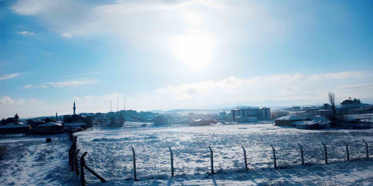 Mart Ayında Kırka’ya Kar Sürprizi