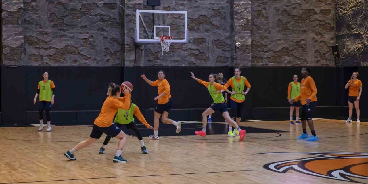 Çbk Mersin Başantrenörü Yıldızoğlu: "ülkemizi Ve Şehrimizi Final Four’da Temsil Etmek Bizim İçin Gurur Verici"