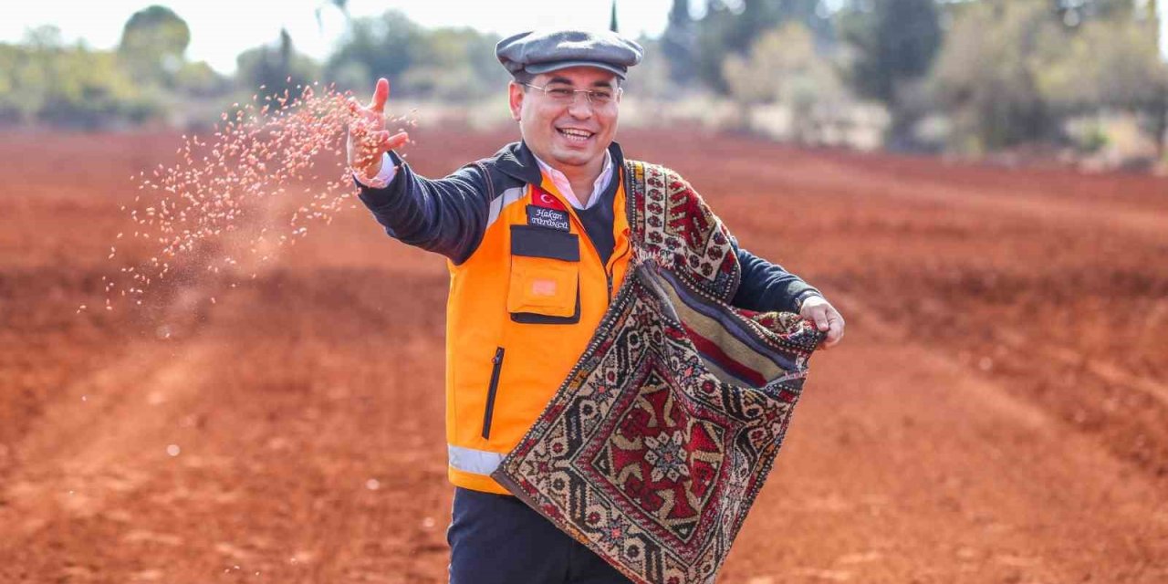 Tütüncü’den Çiftçiye 32 Başlıklı Destek Paketi