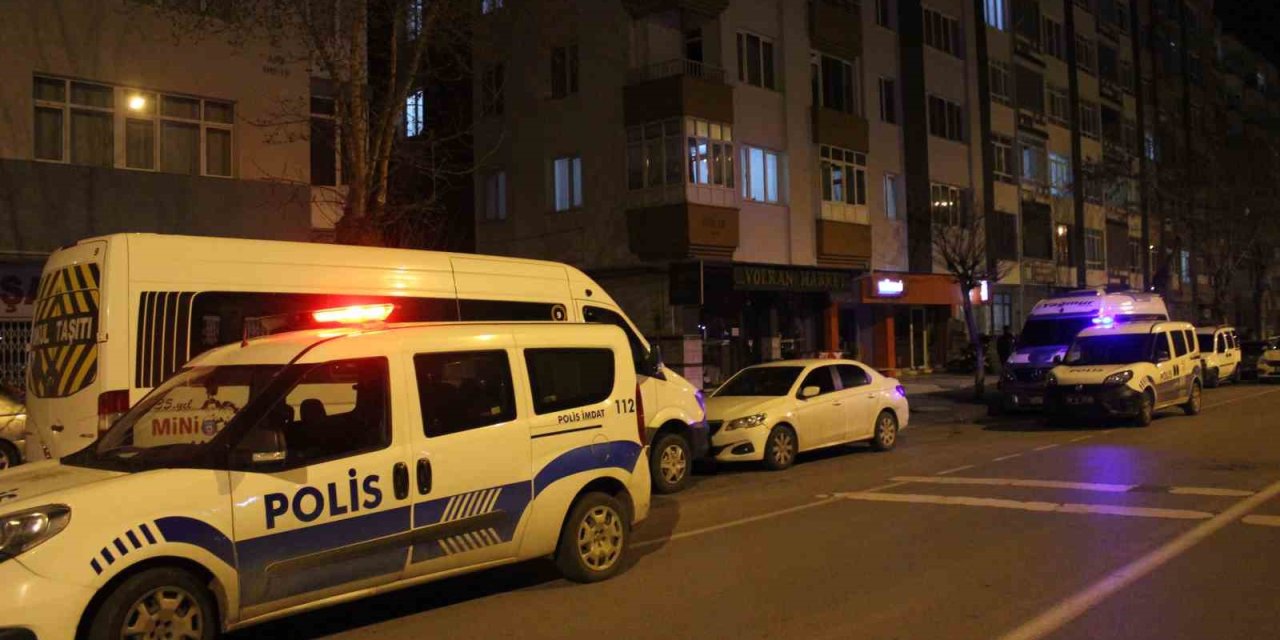 Yaşlı Adam Evinin Banyosunda Ölü Bulundu