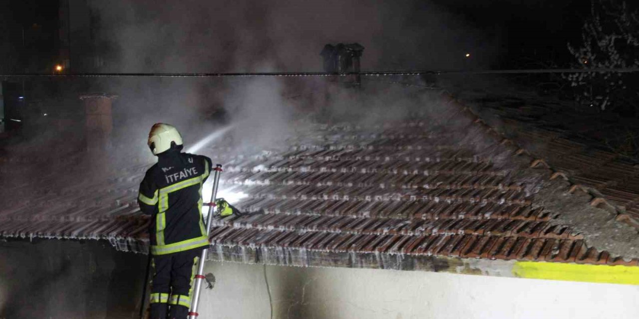 Kayseri’de Müstakil Evde Çıkan Yangın Korkuttu
