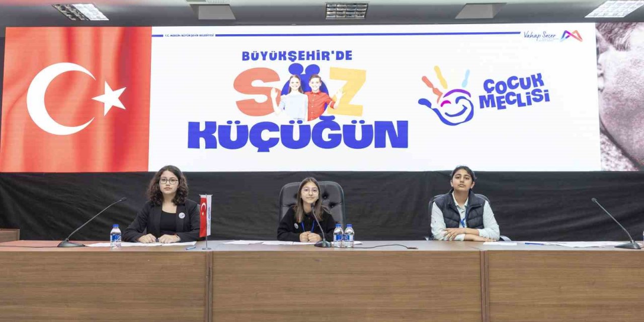 Çocuk Meclisi Üyeleri, Mart Ayı Olağan Toplantısında Bir Araya Geldi