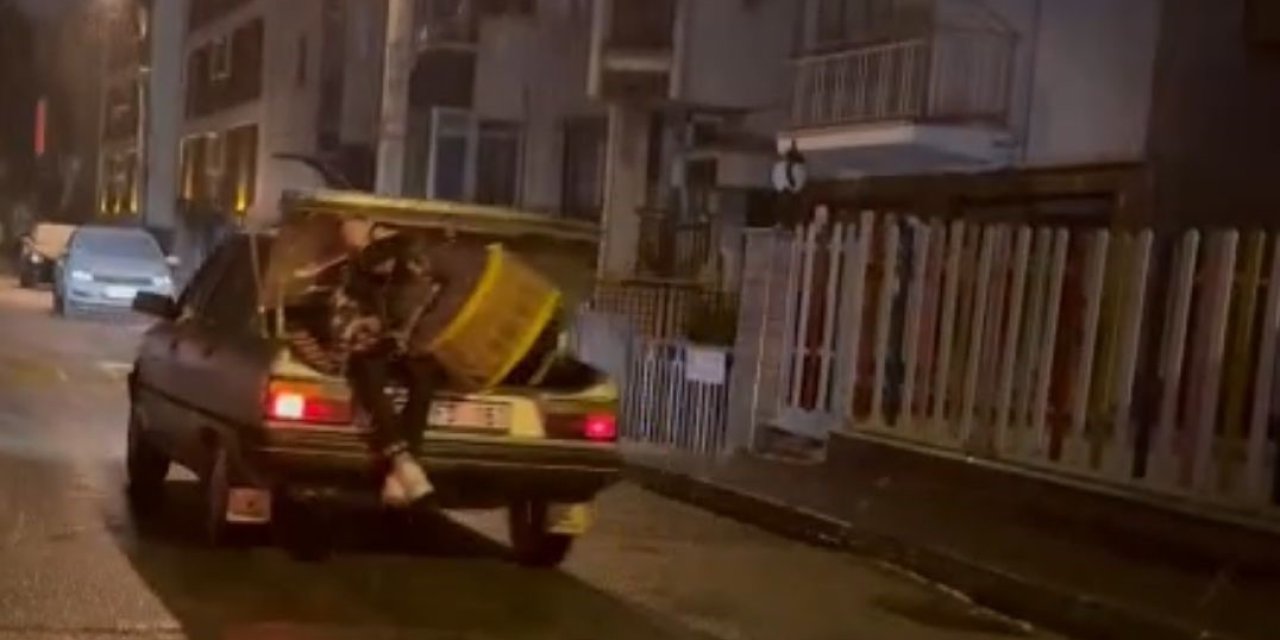 Sedan Aracın Bagajında Çaldığı Davulla Sahura Kaldırdı