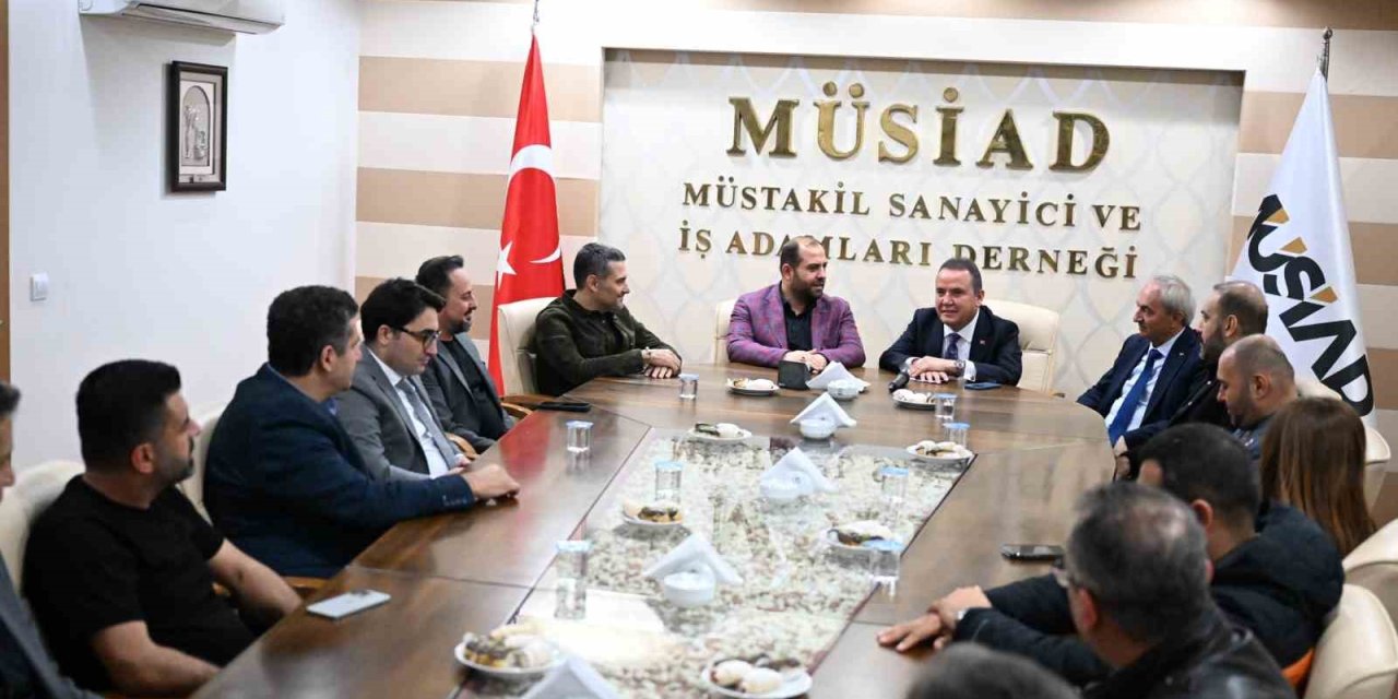 Başkan Böcek: "iş Adamlarımızla İşbirliği İçinde Çalışacağız"