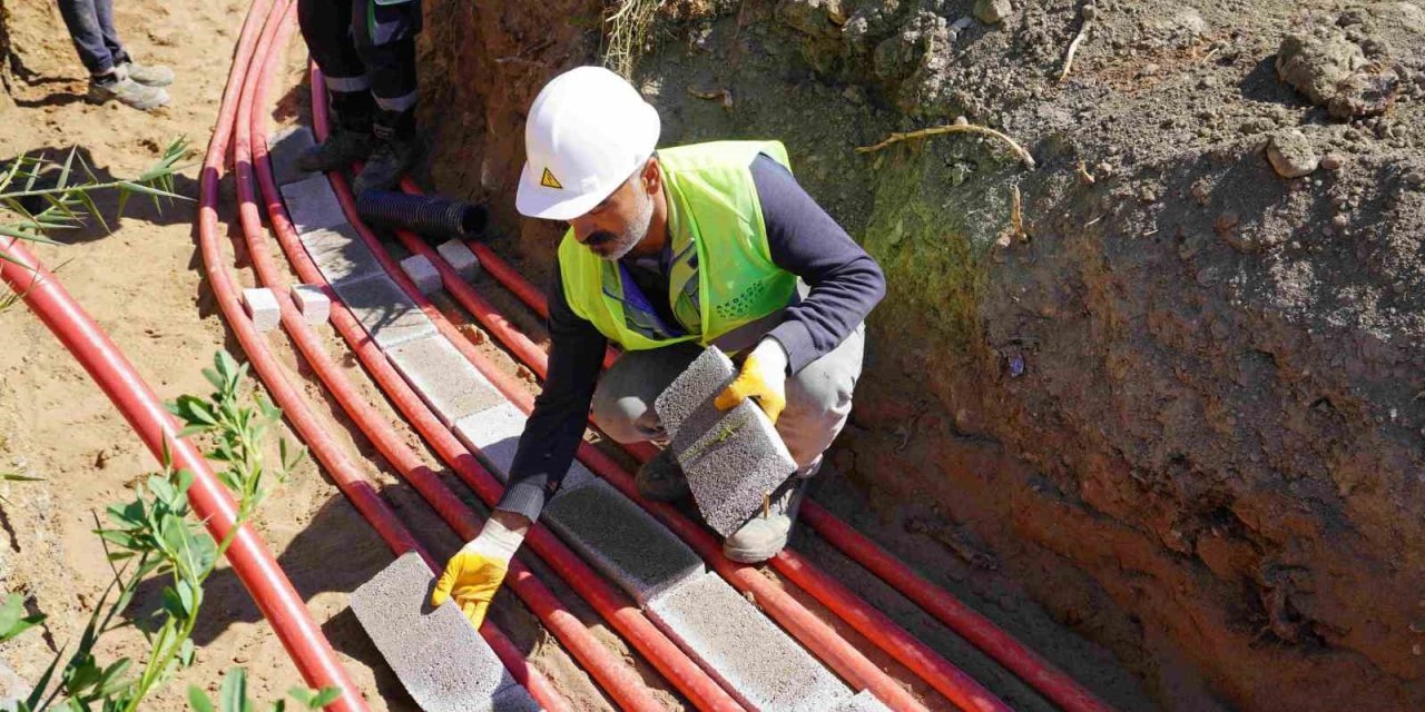 Aedaş, Manavgat Bölgesi’nin Enerji Altyapısını Güçlendiriyor