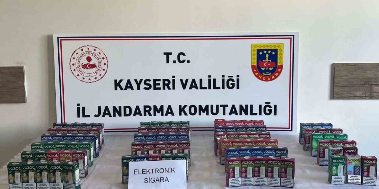 102 Adet Kaçak Elektronik Sigara Ele Geçirildi