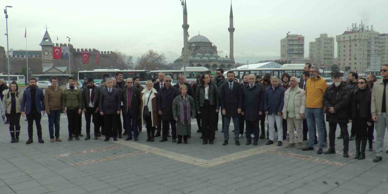 Kayseri’de 27 Mart Tiyatro Günü İçin Tören Düzenlendi
