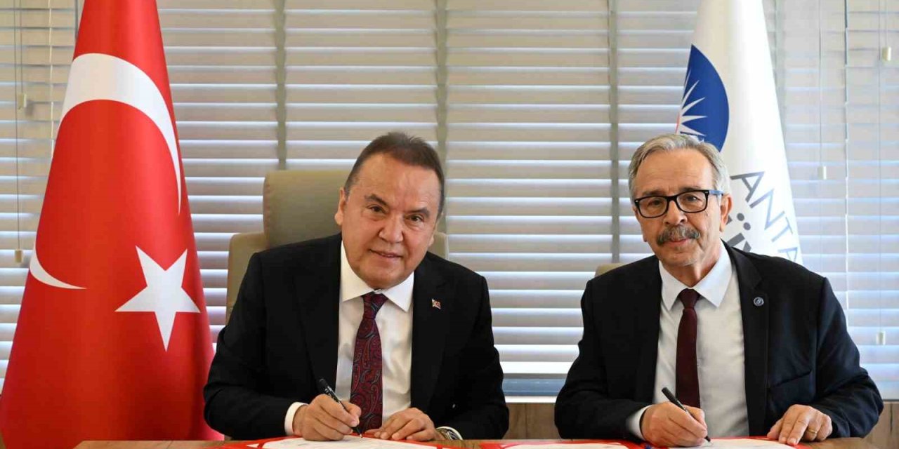 Antalya Büyükşehir Belediyesi’nden İki İş Birliği Protokolü