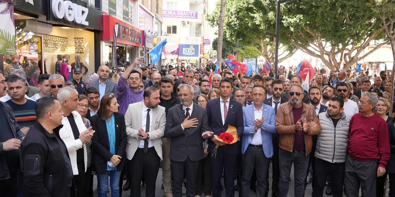 Aracı Kurşunlanan Bozdoğan, Saldırıyı Kınamak İçin Düzenlenen Yürüyüşe Katıldı