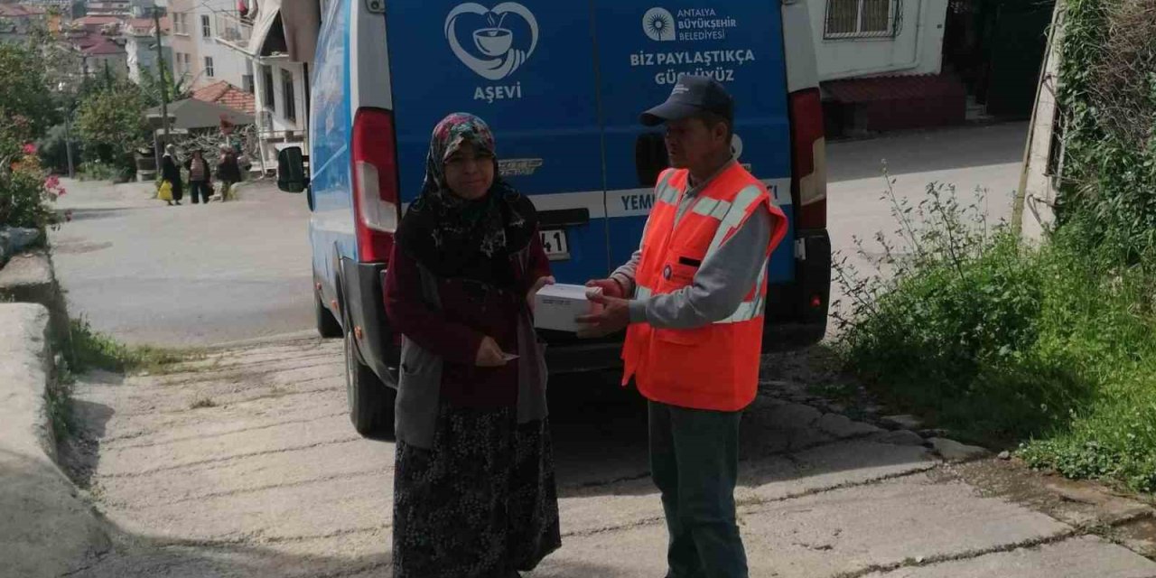 Alanyalı Çocuklar ‘halk Mama’ İle Buluştu