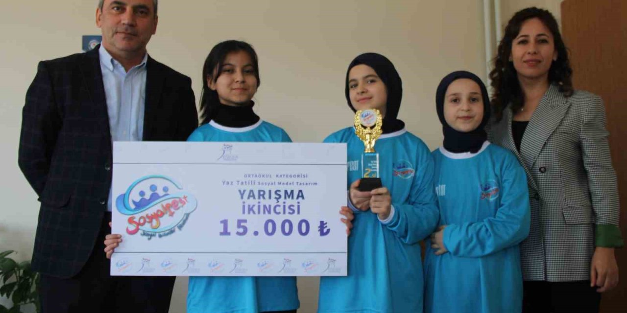 Hunat Hatun İmam Hatip Ortaokulu Öğrencilerinden Kayseri’yi Gururlandıran Başarı