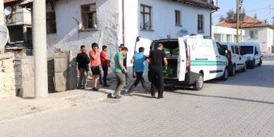 Evin Bahçesindeki Kanepede Ölü Bulundu