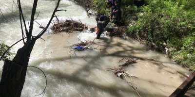 Sulama Kanalına Düşen 2,5 Yaşındaki Çocuk Hayatını Kaybetti