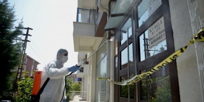 Eskişehir'de Bir Site Karantinaya Alındı