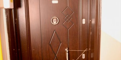 Eskişehir'de Karı Koca Ve 4 Yaşındaki Çocuklarının Evlerinde Ölü Bulunmasıyla İlgili 3 Kişi Gözaltına Alındı