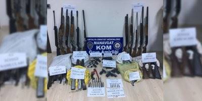 Antalya’da Silah Kaçakçılarına Operasyon