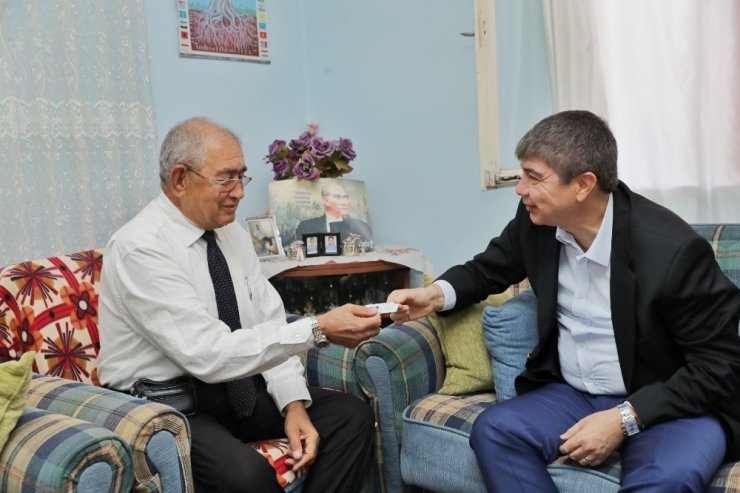 Başkan Menderes Türel’den Gaziye Ziyaret