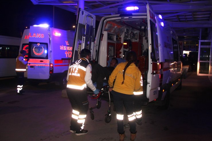 Konya'da İki Grup Birbirine Girdi: 3 Yaralı