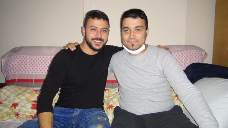 Mersin'de İki Haftalık Ömrü Kaldığı Söylenen Adama Arkadaşı Yetişti