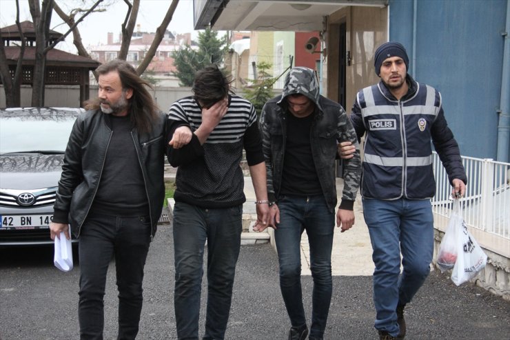 Konya'da Hırsızlık Zanlıları Tutuklandı