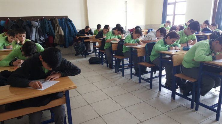 Konya'da Gözetmen Öğretmensiz Sınav