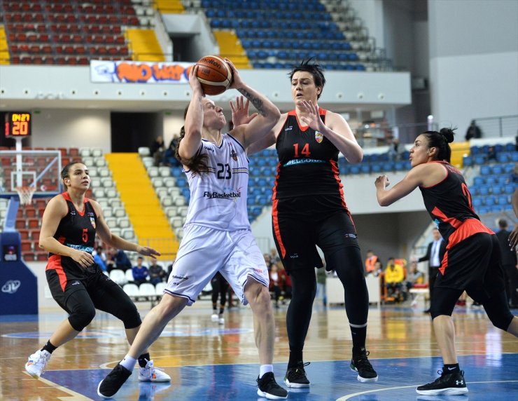 Mersin'de Kadınlar Basketbol Süper Ligi