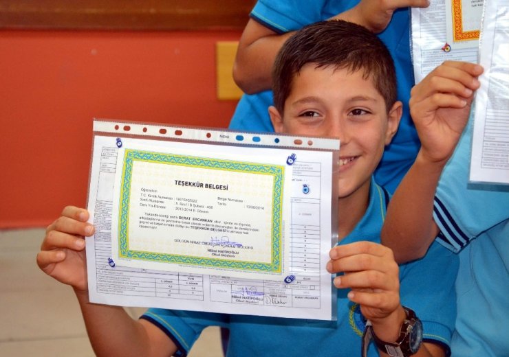 Antalya’da 451 Bin Öğrenci Karne Heyecanı Yaşayacak