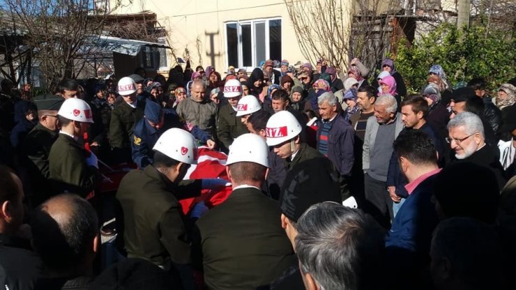 Kıbrıs Gazisi Antalya'da Son Yolculuğuna Uğurlandı