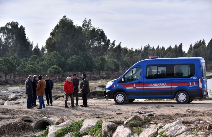 Mersin'de Sulama Kanalına Düşen Nihat Öğretmen İçin Arama Çalışmaları