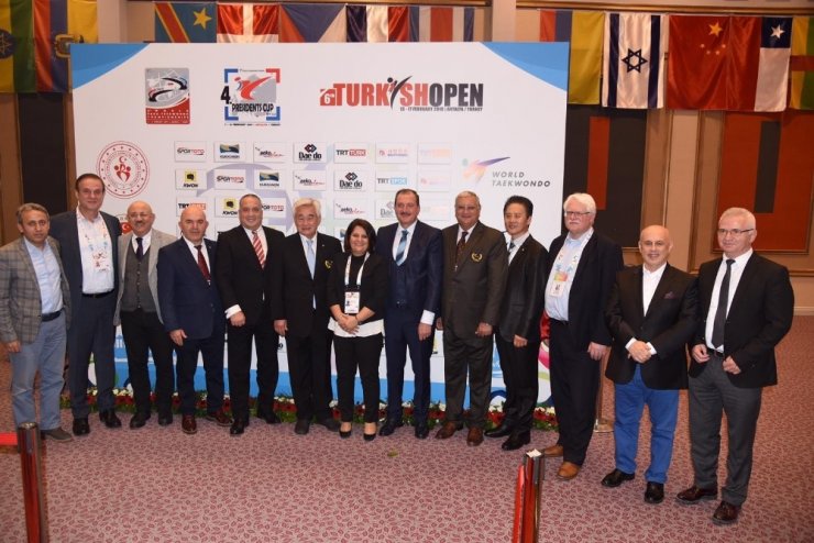 Dünya Para-tekvando Şampiyonası Antalya’da Başladı