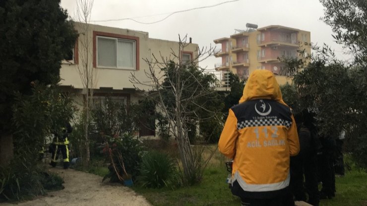 Antalya'da Alevler Bir Evi Kül Etti