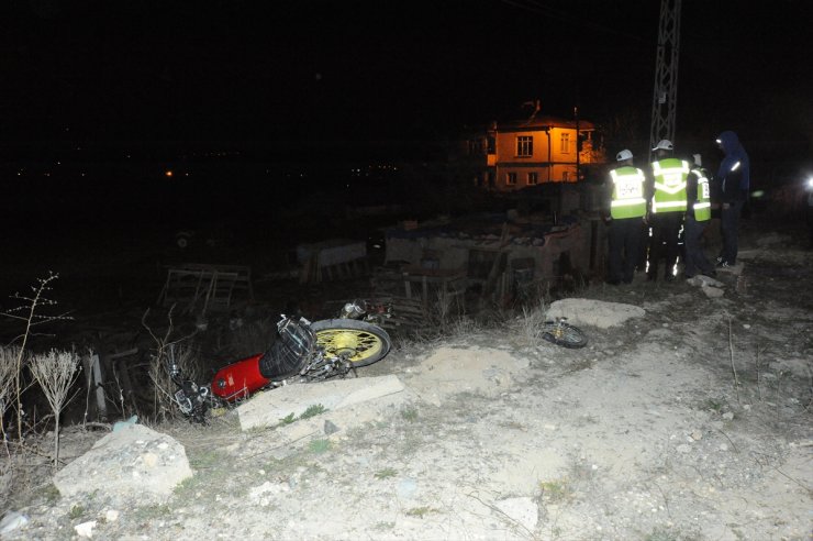Niğde'de Motosikletler Çarpıştı: 1 Ölü, 1 Yaralı
