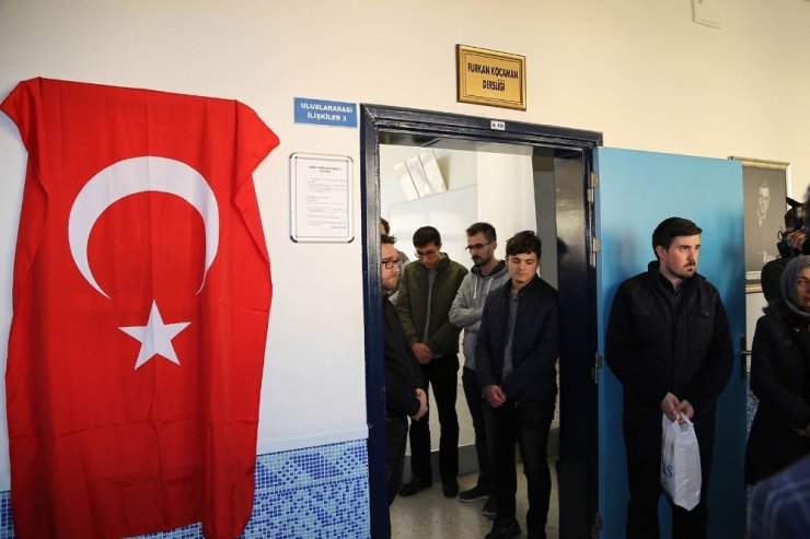 Polonya’da Öldürülen Furkan Kocaman’ın İsmi Okulunda Yaşatılacak