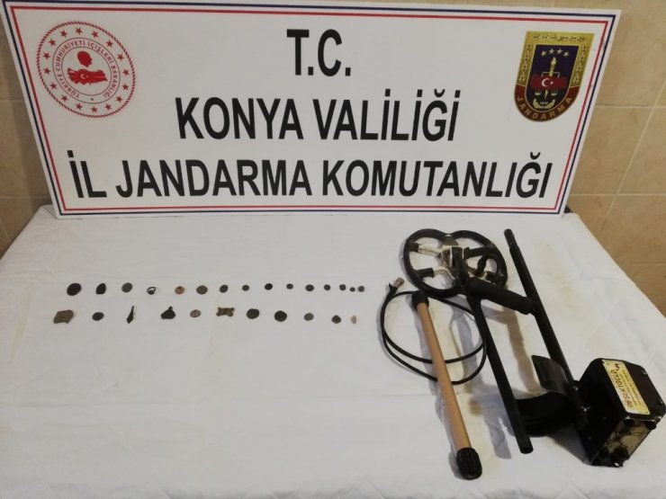 Konya'da Çiftçinin Evinden Tarihi Eser Çıktı