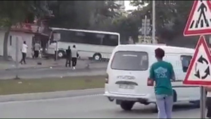 Mersin'de Servis Şoförü Dehşet Saçtı