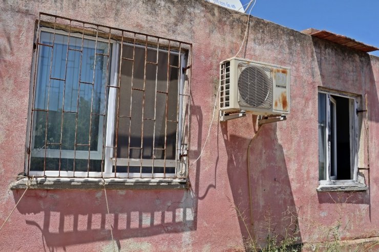 Antalya'da Sapık Adam Kadına Dehşet Yaşattı