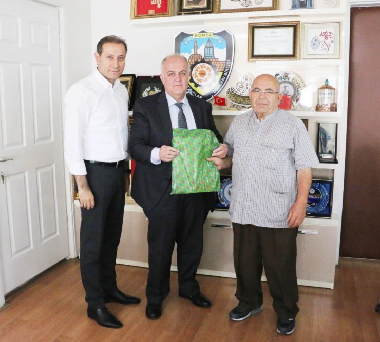 Konyalı Esnaftan İnsanlık Ölmedi Dedirten Davranış