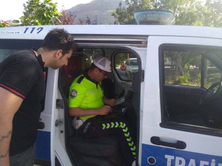 Seydişehir’de Sivil Giyimli Trafik Polisi Denetimi