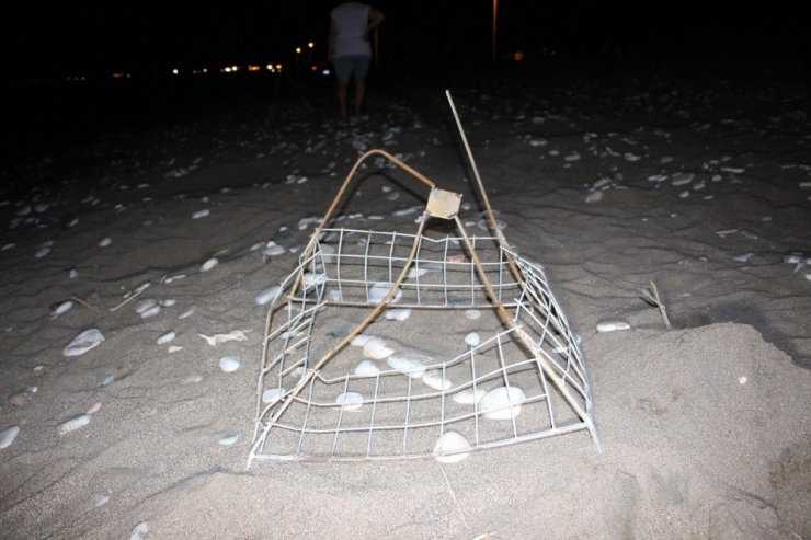 Antalya'da Caretta Caretta Alanında Drift Atan Sürücüye Rekor Ceza