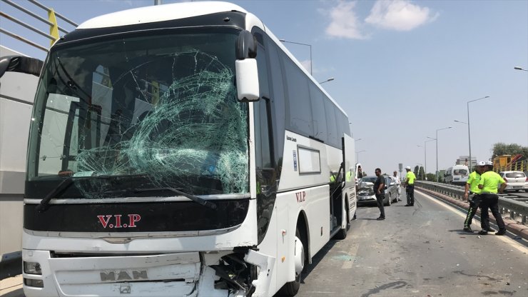 Konya'da zincirleme trafik kazası: 6 yaralı