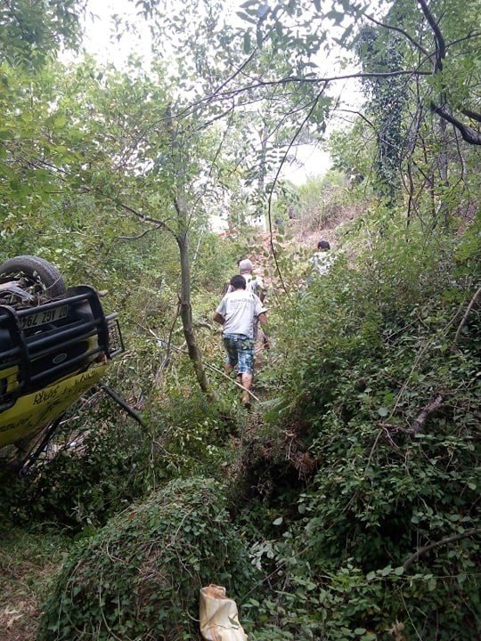 Alanya’da Turist Taşıyan Minibüs Şarampole Yuvarlandı: 1 Ölü, 11 Yaralı
