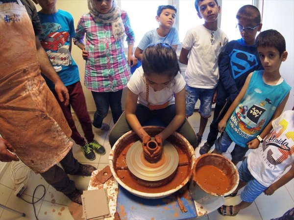 Çubuk'ta Minik Eller Çömlek Öğreniyor