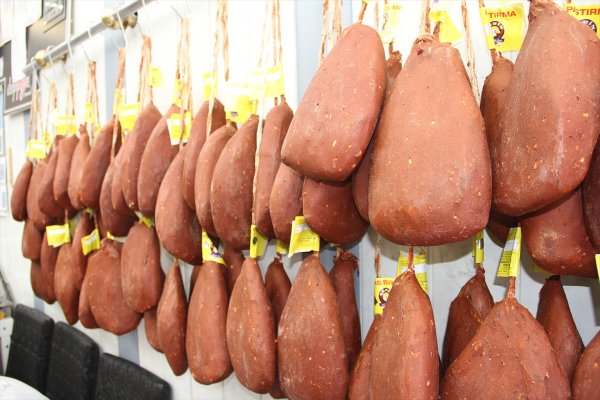 Üç Kuşaktır Pastırmacılıkla Uğraşıyorlar