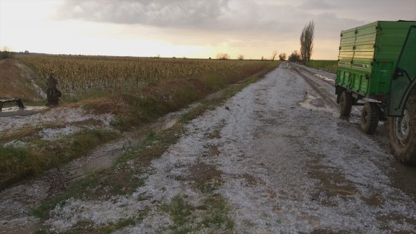 Aksaray'da Sağanak Ve Dolu