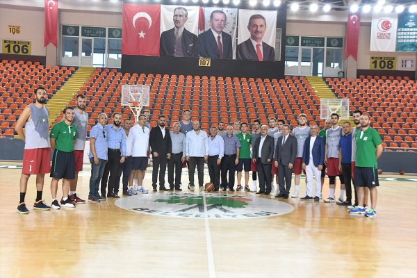 Mamak Belediyesi Basketbol Takımı İlk İdmanını Yaptı