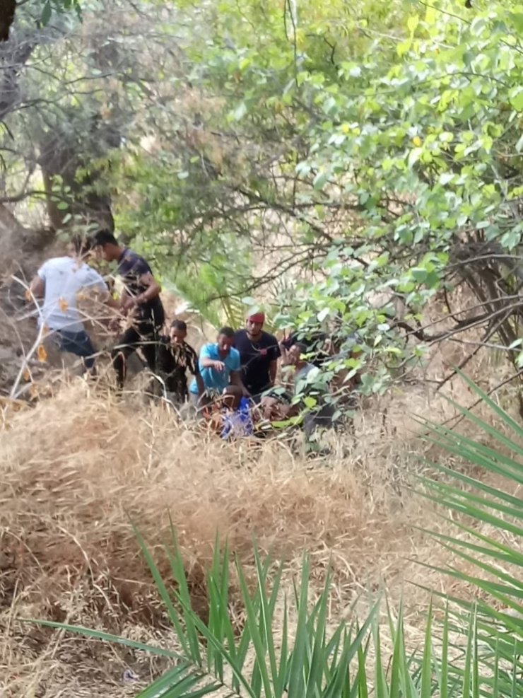 Falezlerden Düşen Kadını İtfaiye Ekipleri Kurtardı